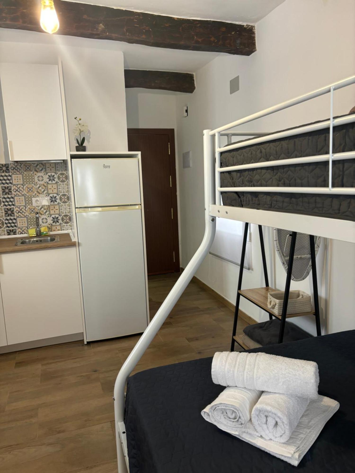 Apartamentos Mayte Toledo Buitenkant foto