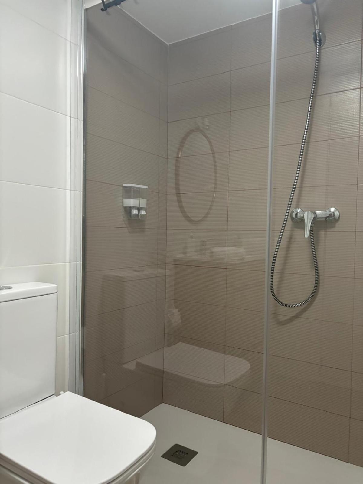 Apartamentos Mayte Toledo Buitenkant foto